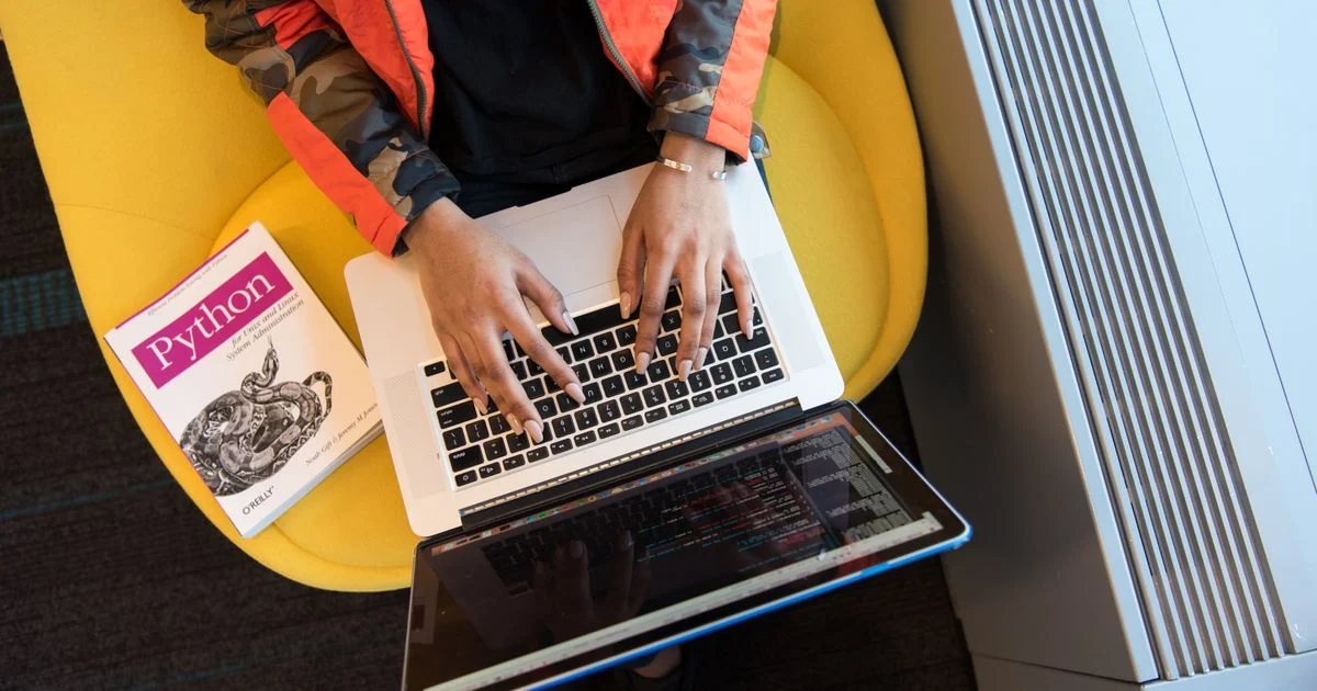 Cara Belajar Coding Secara Konsisten untuk Pemula dan Mahasiswa